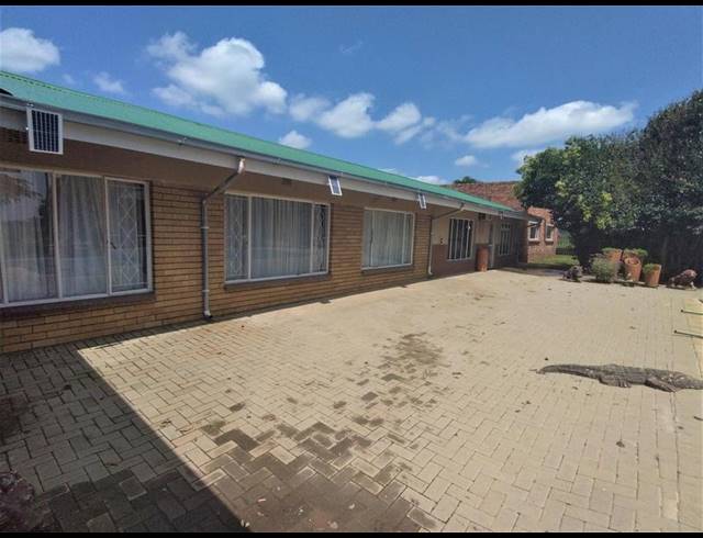 FARM FOR SALE IN HOMELANDS